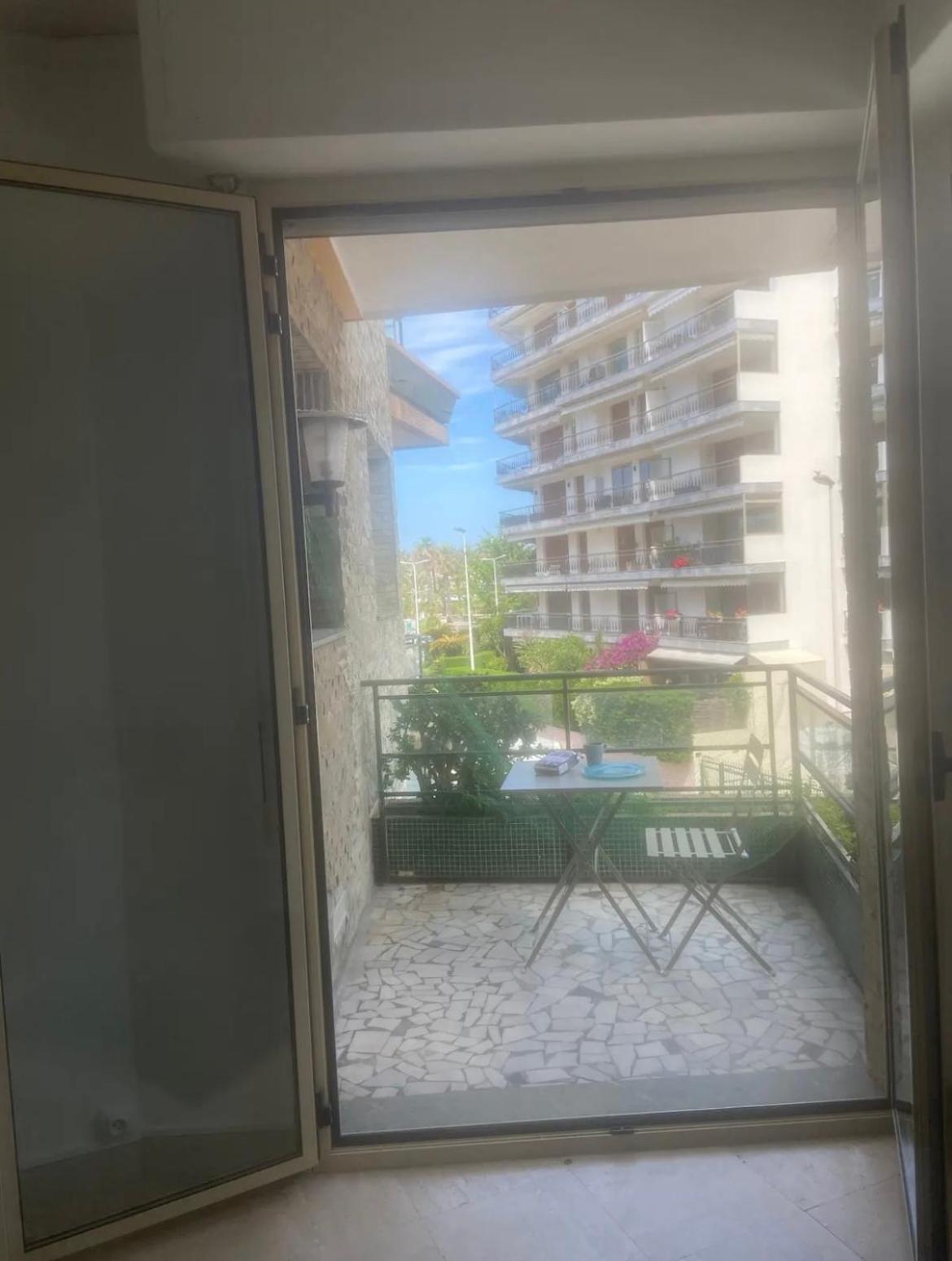 Palm Beach Studio Vue Port Canto Cannes Buitenkant foto